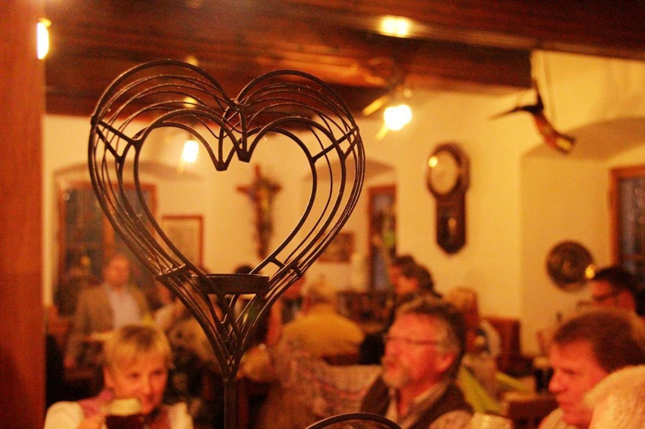 Brauerei-Gasthof Eck Hotel Böbrach Eksteriør billede