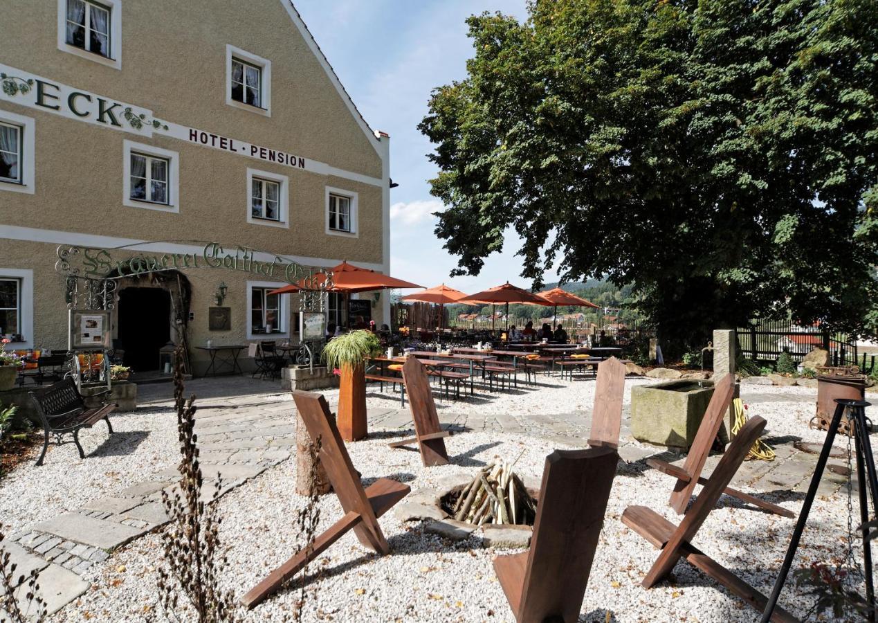 Brauerei-Gasthof Eck Hotel Böbrach Eksteriør billede